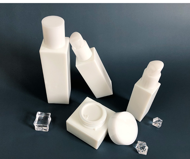 Cosmetic Packaging 50ml 100ml New Arrivals White Lotion Bottle With Pump