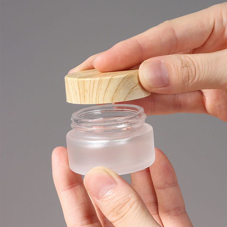 Cosmetic Packaging 5g 10g 15g 30g 50g 100g Frosted Glass Jars and Bottles