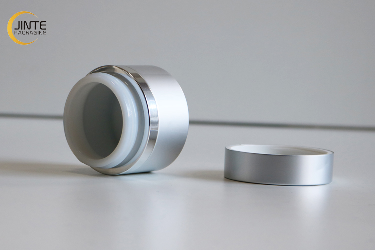 Cosmetic aluminum container Sliver jar with PP jar inside