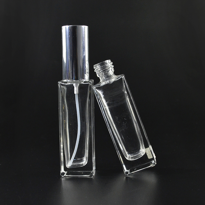 Cosmetic container 10ml 30ml 50ml 100ml Clear Tall square glass perfume bottle with gold silver black pump caps