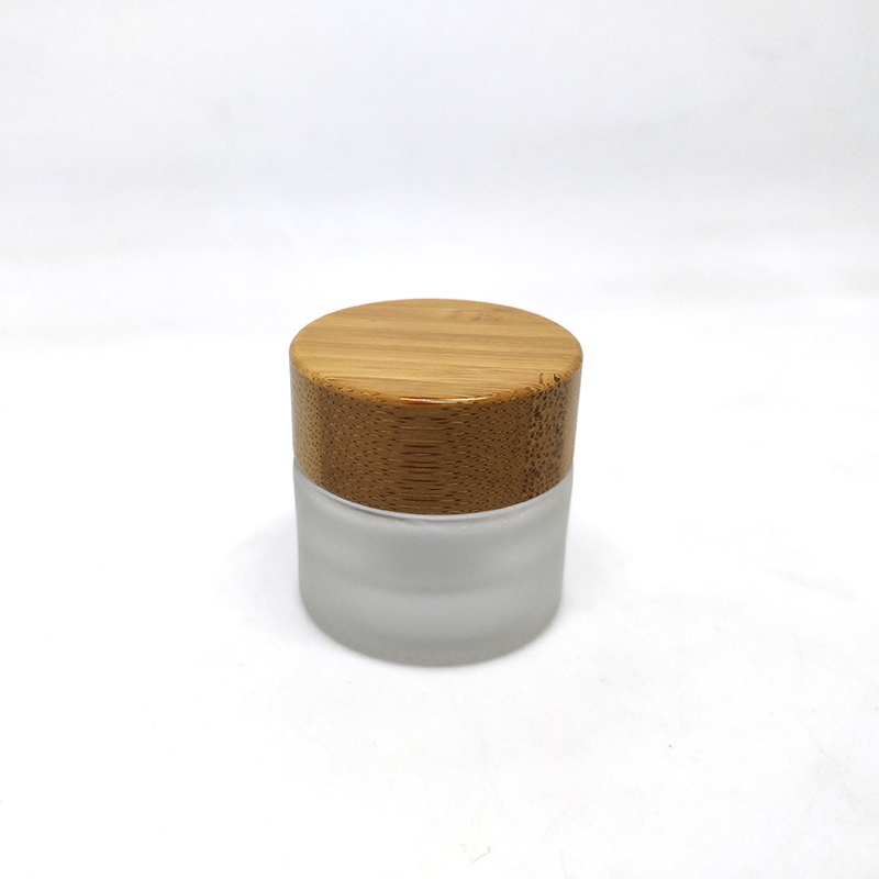 Cosmetic cream glass jars with natural bamboo lid cosmetic containers bamboo lid glass cream jars engraved logo