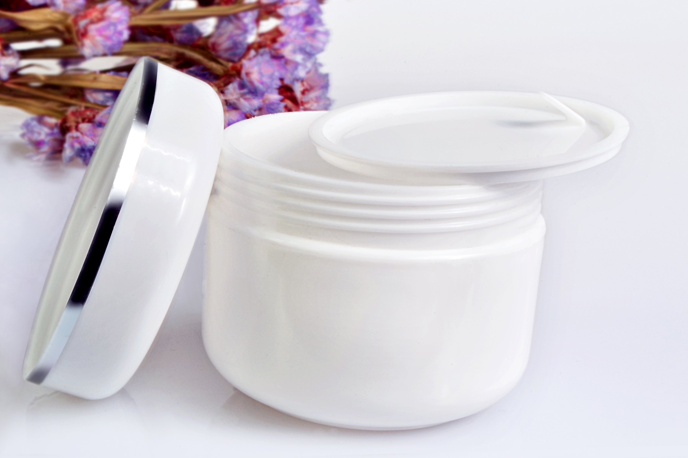Cosmetic face cream plastic container 20g 50g 100g 250g silver edge white pp plastic jar