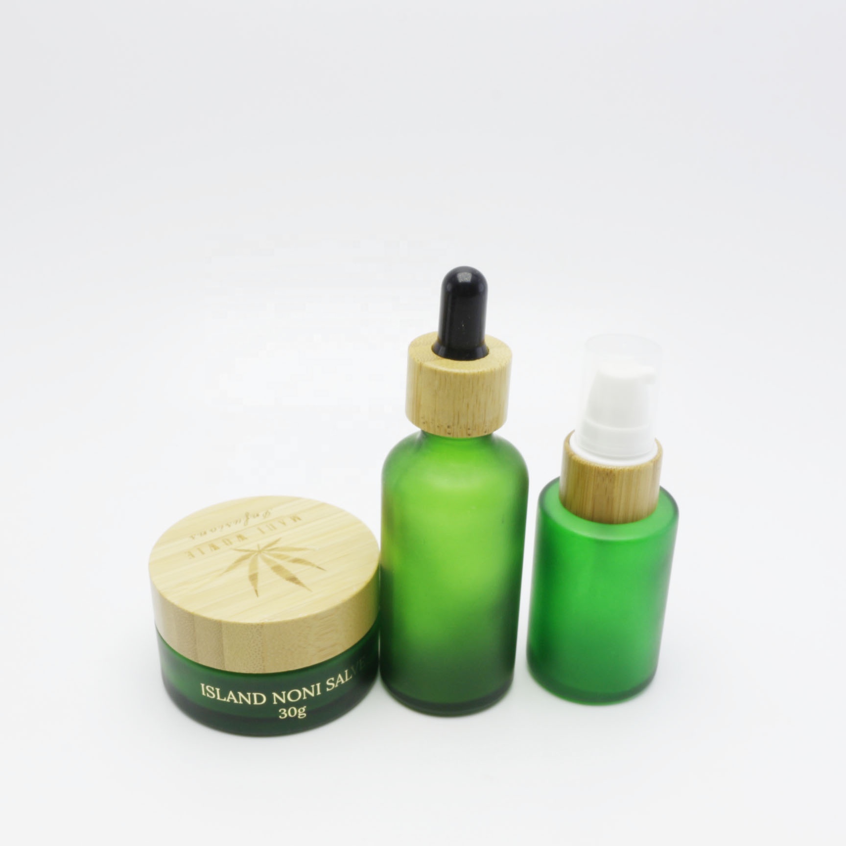 Cosmetic glass frosted green bottles with bamboo wooden lids GB-257K