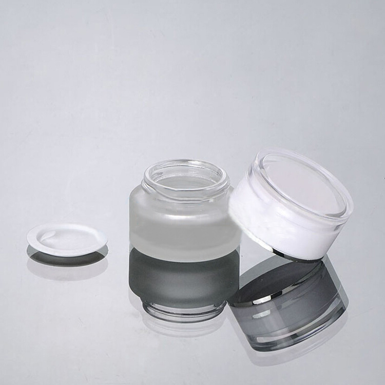 Cosmetic glass jar 20g 30g 50g with acrylic lid,glass jar sifter