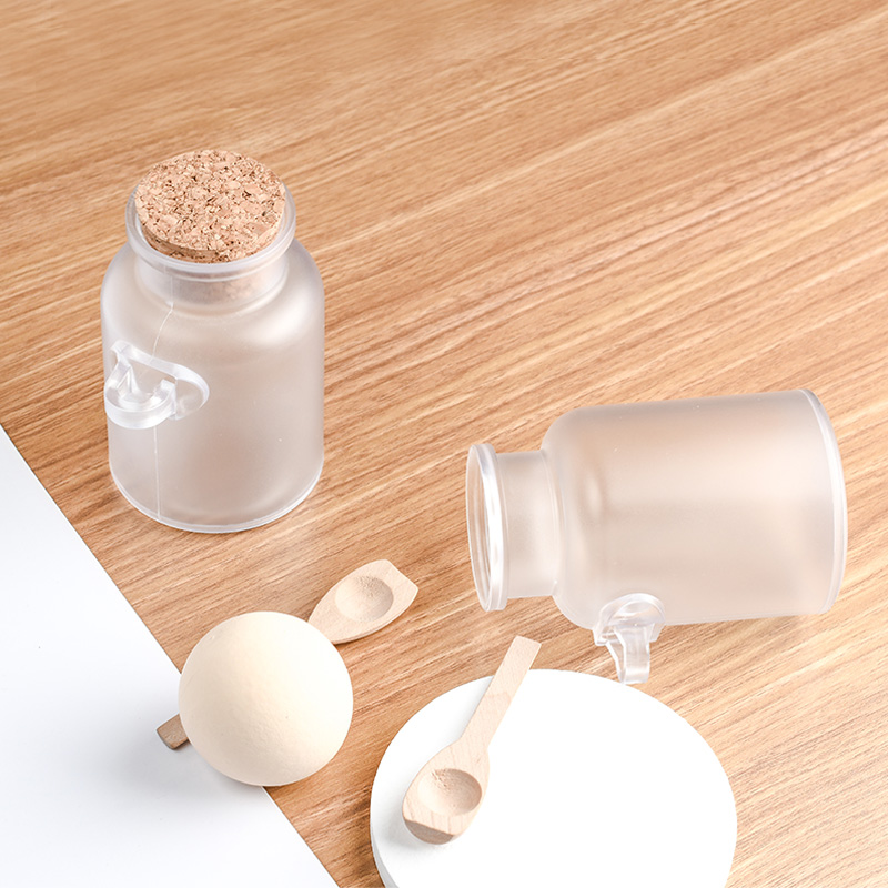 Cosmetic packaging body scrub 100ml 200ml 300ml 500ml Empty Plastic Bath Salt Jar with cork with bamboo spoon