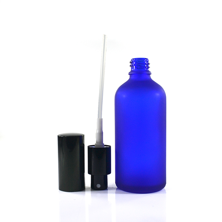 Cosmetic round frosted green amber black 30ml 50ml 100ml refillable glass perfume spray bottle with aluminum spray pump cap