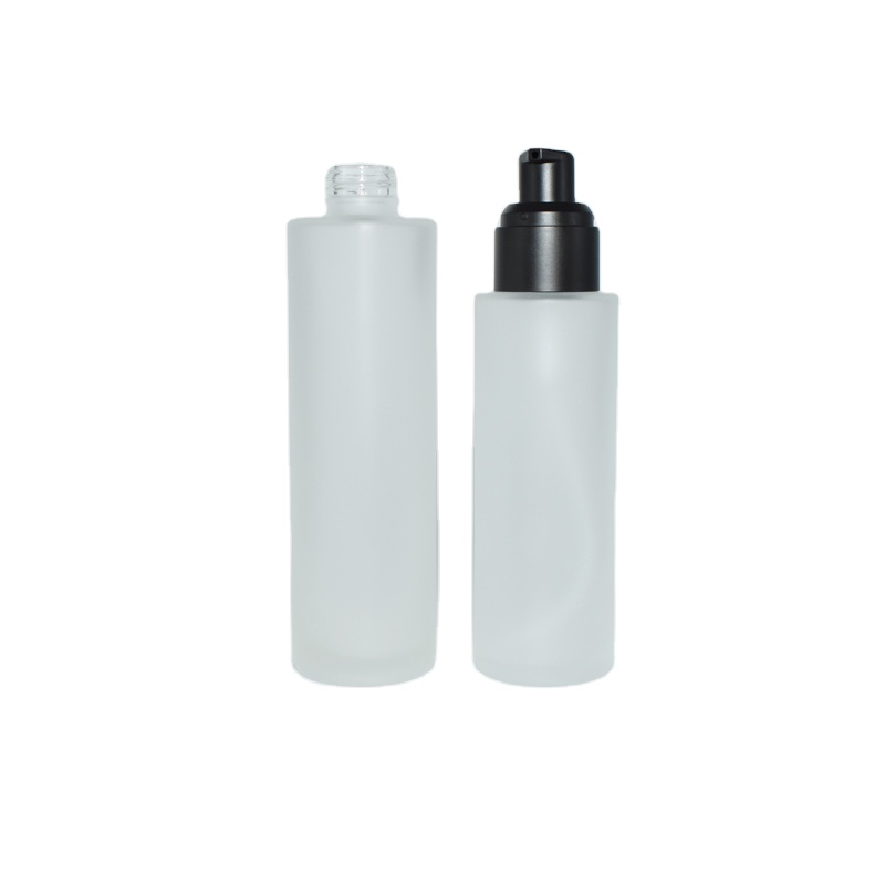 Cosmetic skincare packaging flat shoulder glass bottle 100 ml black pump body lotion bottle