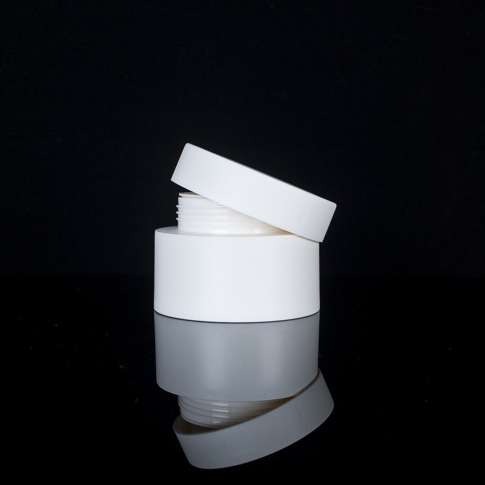 Cream lip balm lotion white color cosmetic cream jar 10g