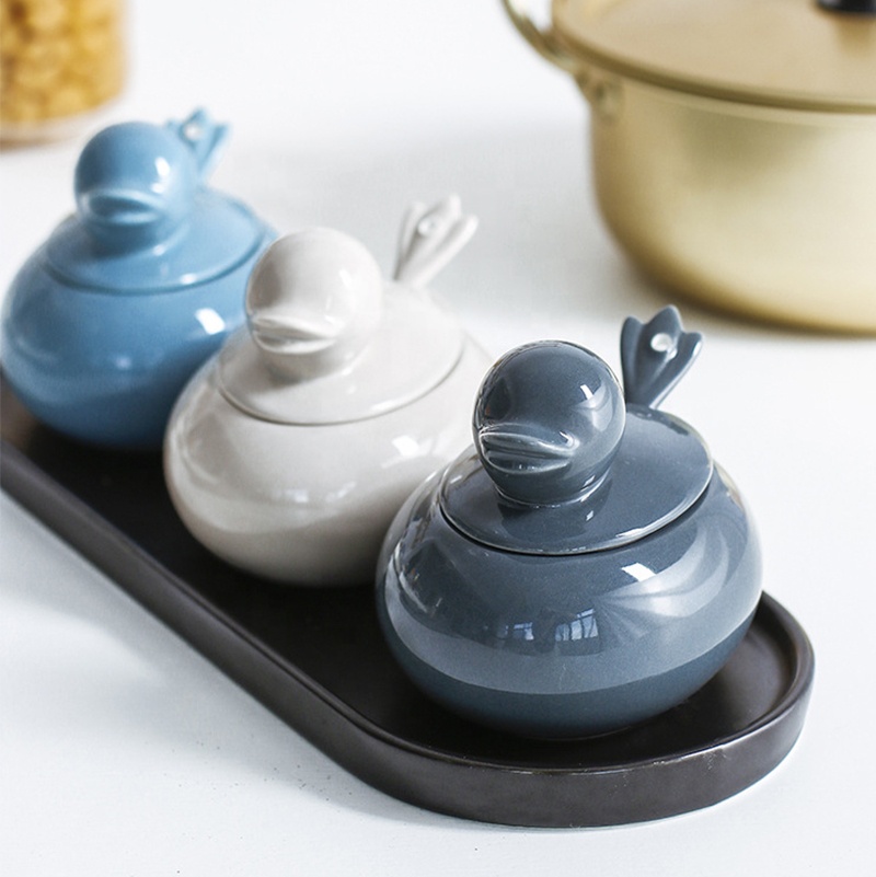 Creative Cartoon Kitchen Household Ceramic Storage Set Combination Seasoning Jar Pot Duck Shape Shaker