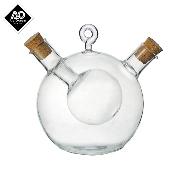Creative multi-functional oil and vinegar bottle