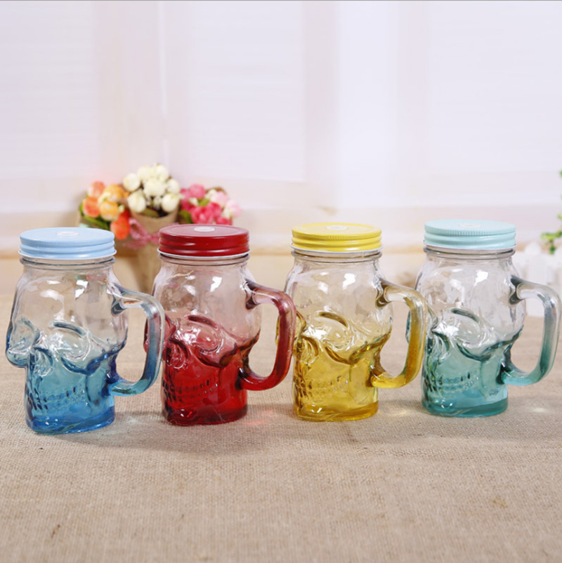 Creative xuzhou wholesale 350ml 450ml 500ml Skull Mason Jar With Handle and metal lid