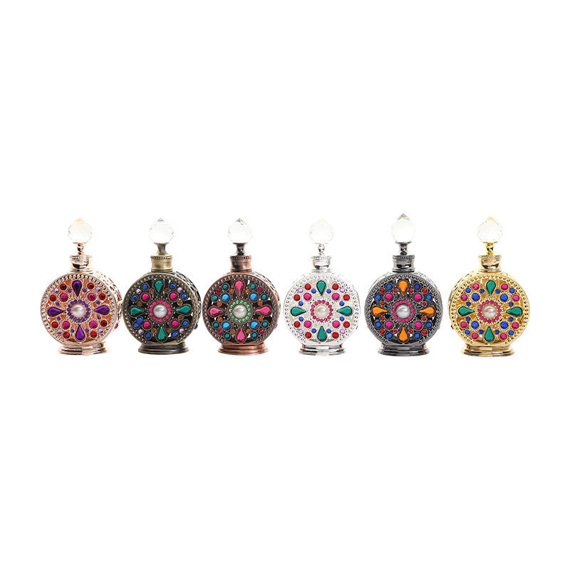 Creativity  Hot Selling Dubai 15ML metal empty essential oil perfume bottle reverses Paris Dubai Internet celebrity explosion