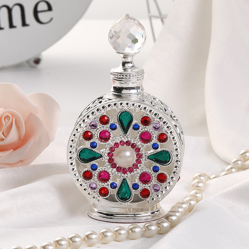 Creativity Hot Selling Dubai 15ML metal empty essential oil perfume bottle reverses Paris Dubai Internet celebrity explosion