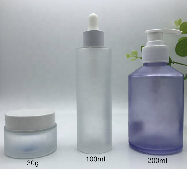 Custom 120ml,125ml, 200ml Frosted Slant Shoulder Glass Bottle