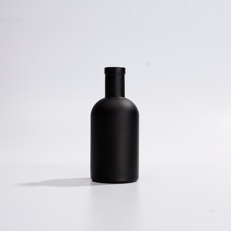 Custom 200ml  Clearance Color Empty Cork Top Cap Thor Spirits Lliquor Alcohol Vodka Gin Oslo Black Color Glass Bottles