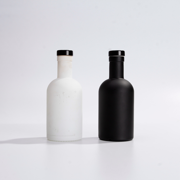 Custom 200ml Clearance Color Empty Cork Top Cap Thor Spirits Lliquor Alcohol Vodka Gin Oslo Black Color Glass Bottles