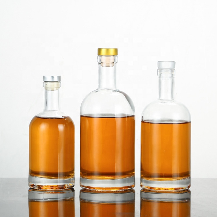 Custom 200ml clear liquor vodka glass wine bottle with stopper