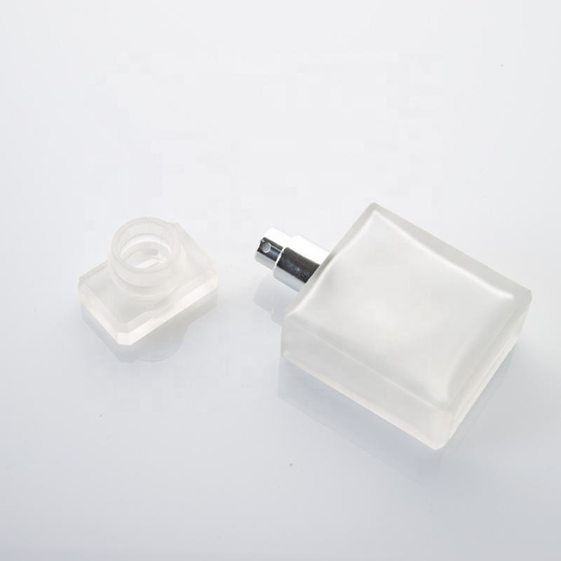 Custom 30ml 50ml 100ml Empty Clear Frosted Perfume Oil Botol Parfum Perfume Atomizer Perfume Glass Bottle