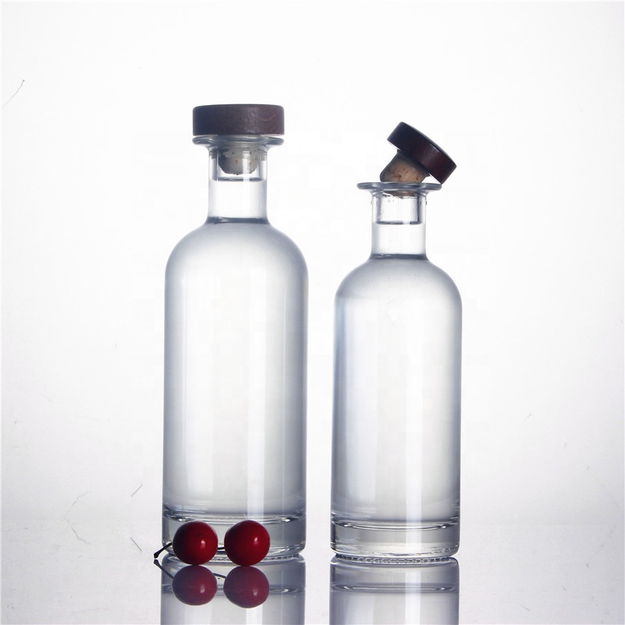 Custom 375ml 500ml 700ml 750ml 1000ml transparent oslo spirit whisky tequila brandy liquor vodka gin glass bottle