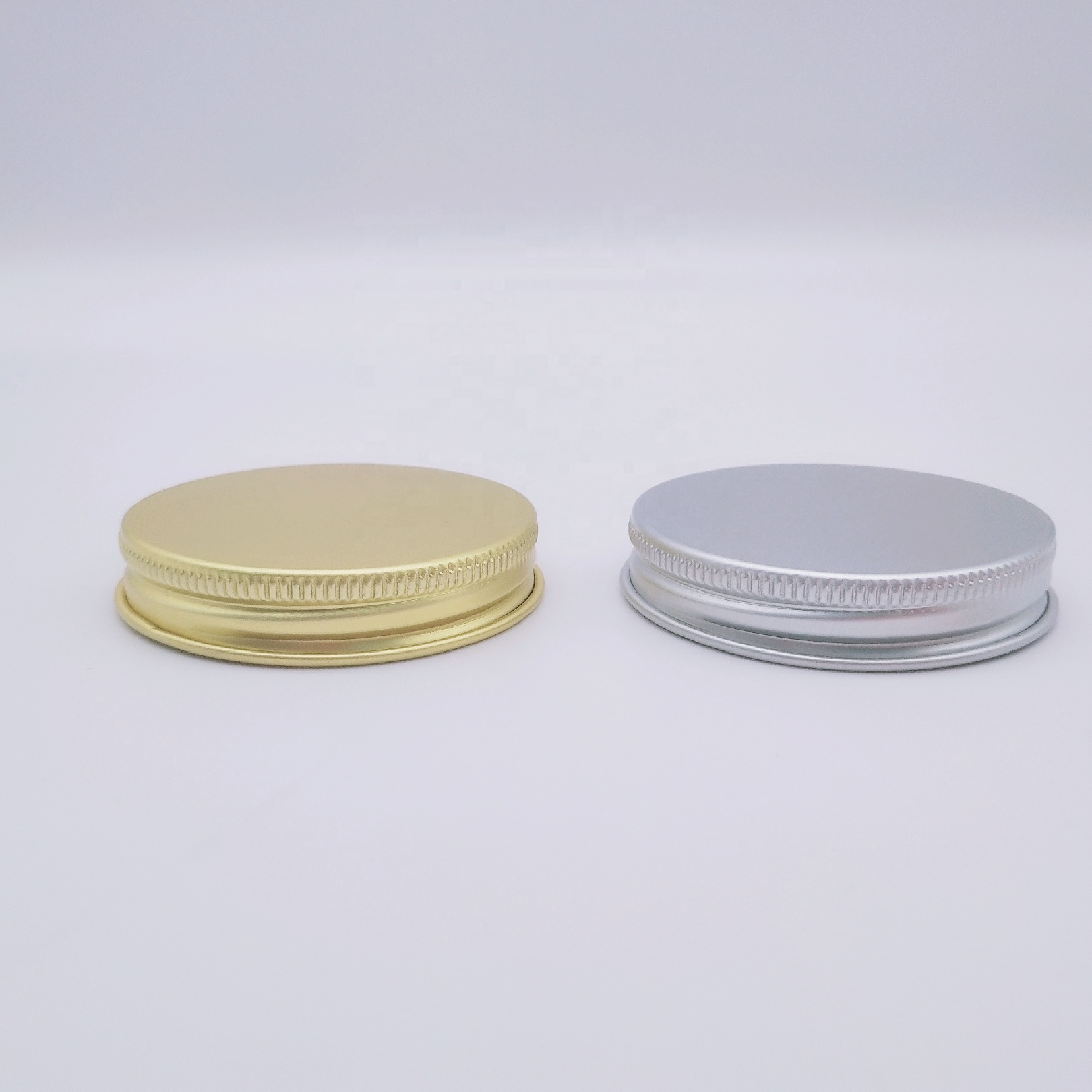 Custom 4OZ Amber frascos de vidrio Straight Side Glass Candle Jar with Metal Lid