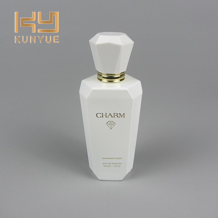 Custom 50ml Empty Perfume Scent Packing Bottle Black Luxury Glass Perfume Bottles with Screw Cap