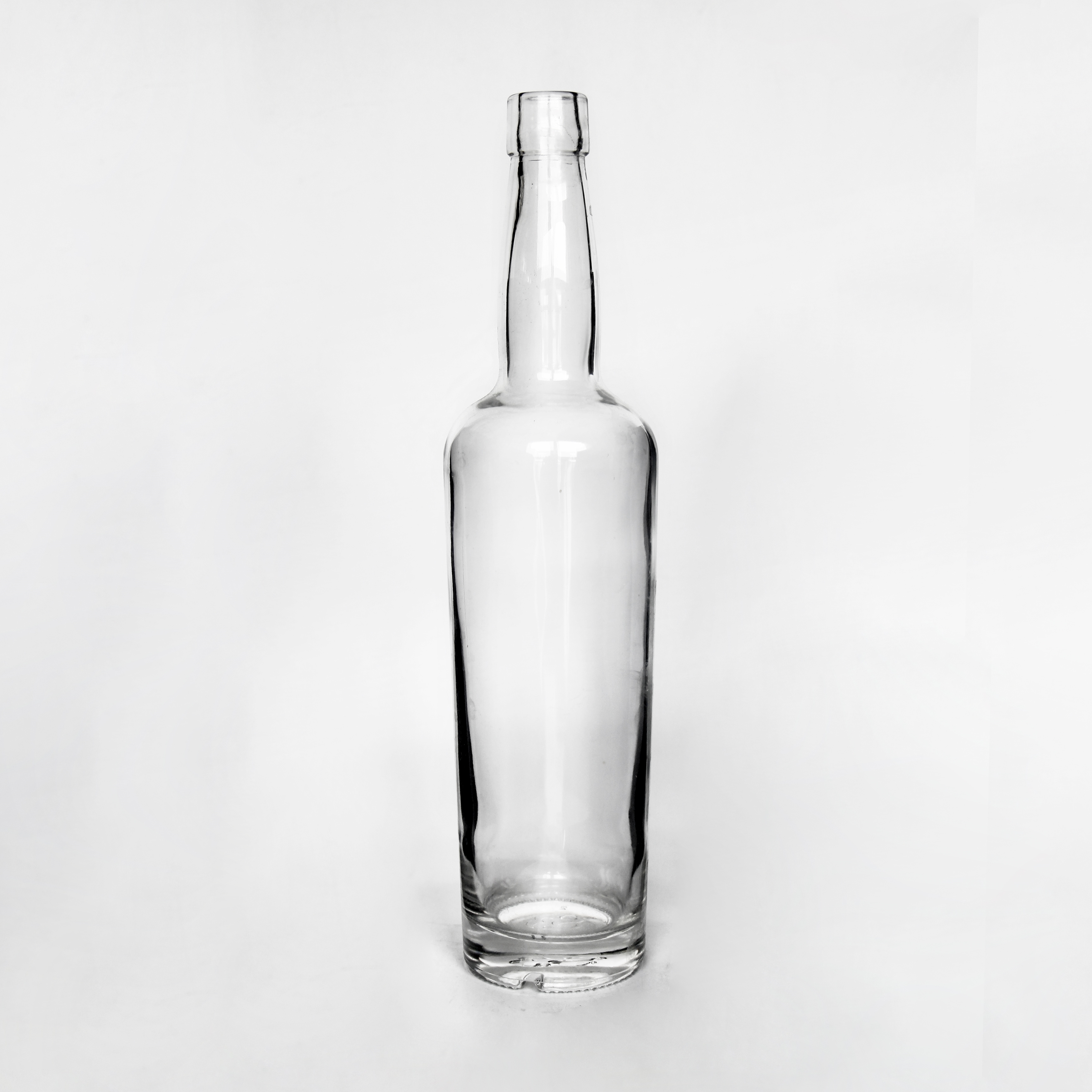 Custom 750ml Clear Transparent Empty Screw Cap Wine Whisky Glass Bottle