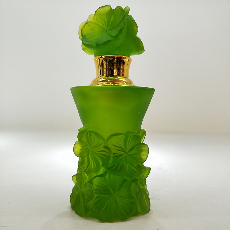 Custom Arab Style Flower Shaped bottle glass Crystal Perfume Oil Bottles for gifts