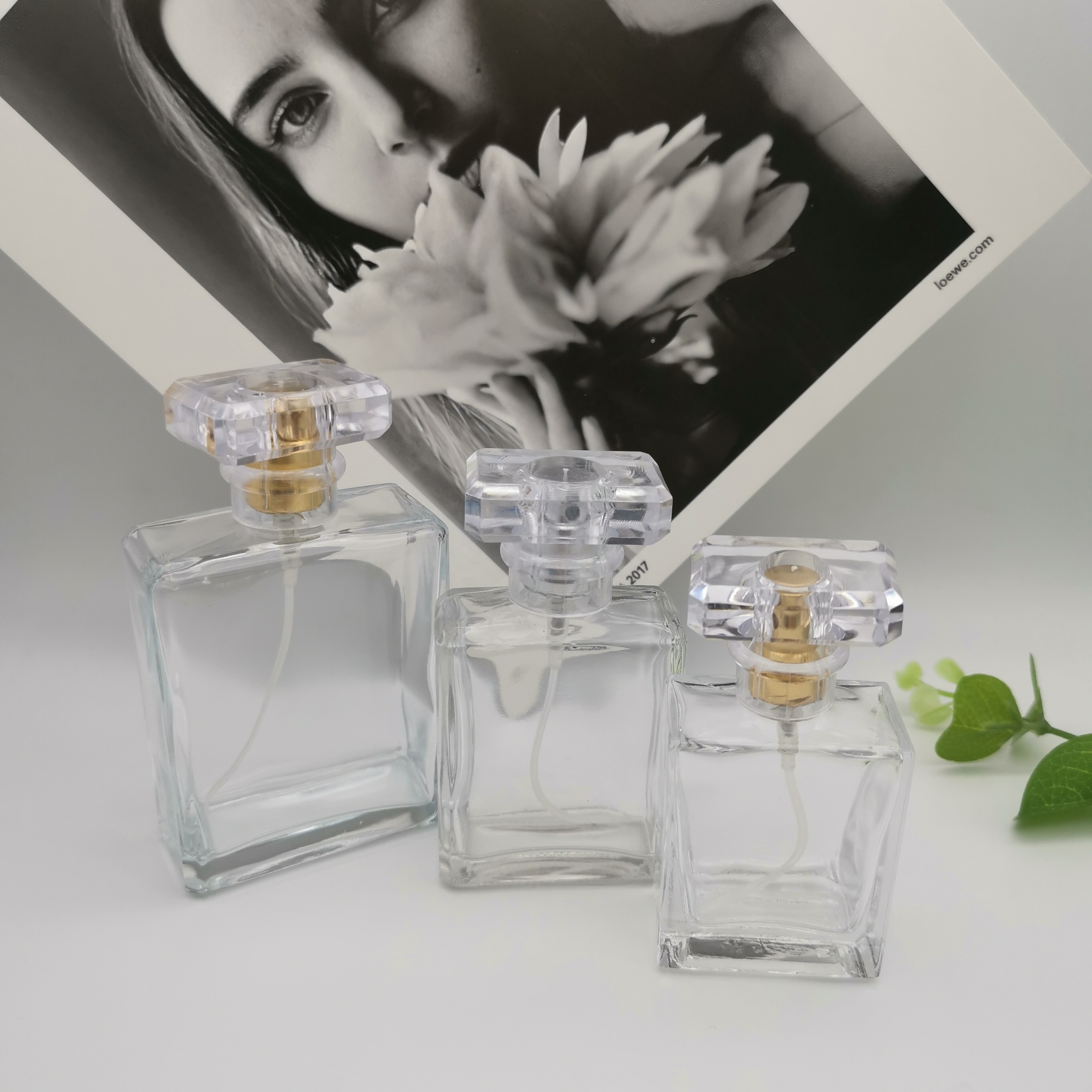 Custom China Manufacturer Square Luxury Glass Perfume Bottle With Spray