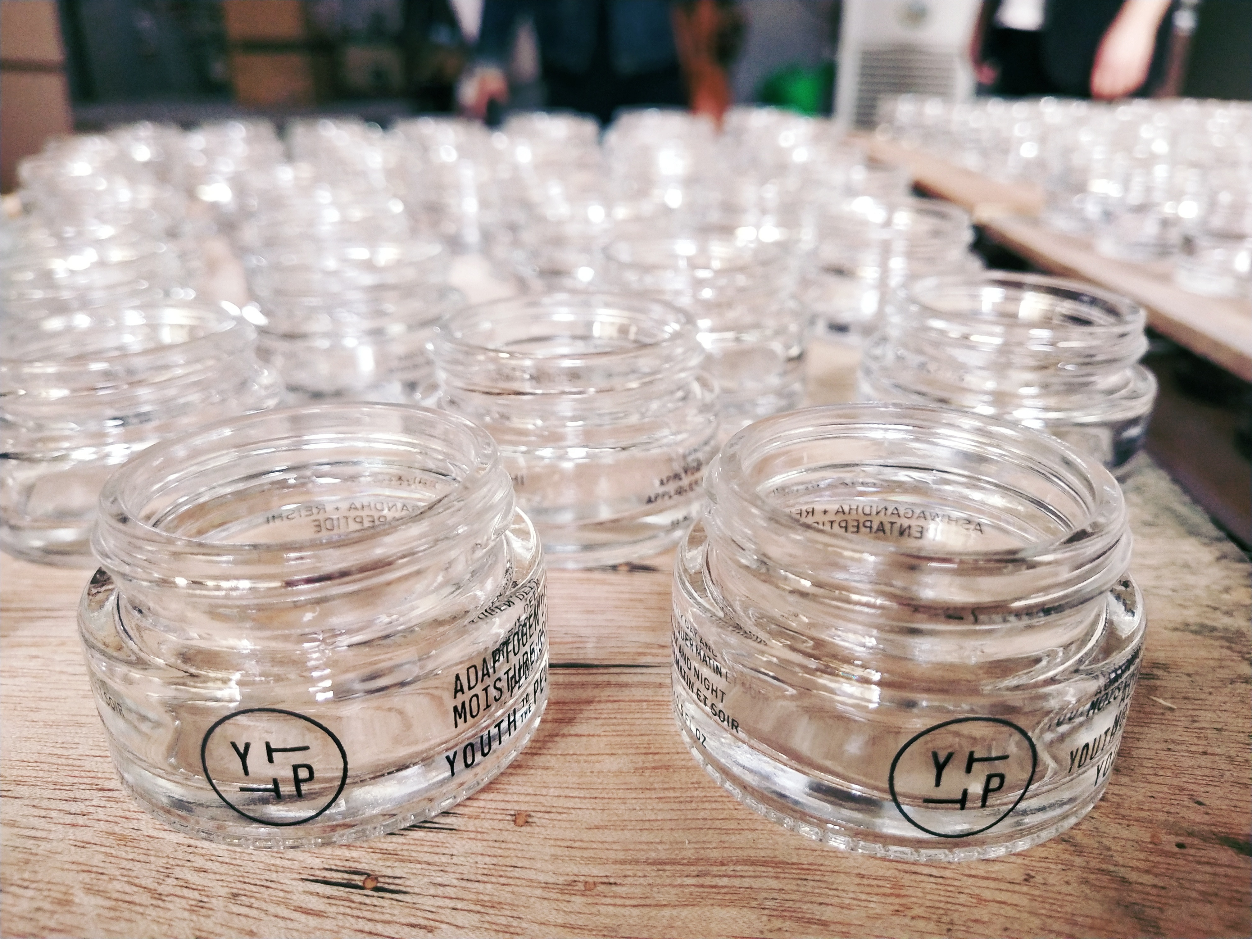 Custom Color 60g Clear Face Cream cosmetic glass jar with Metal Lid