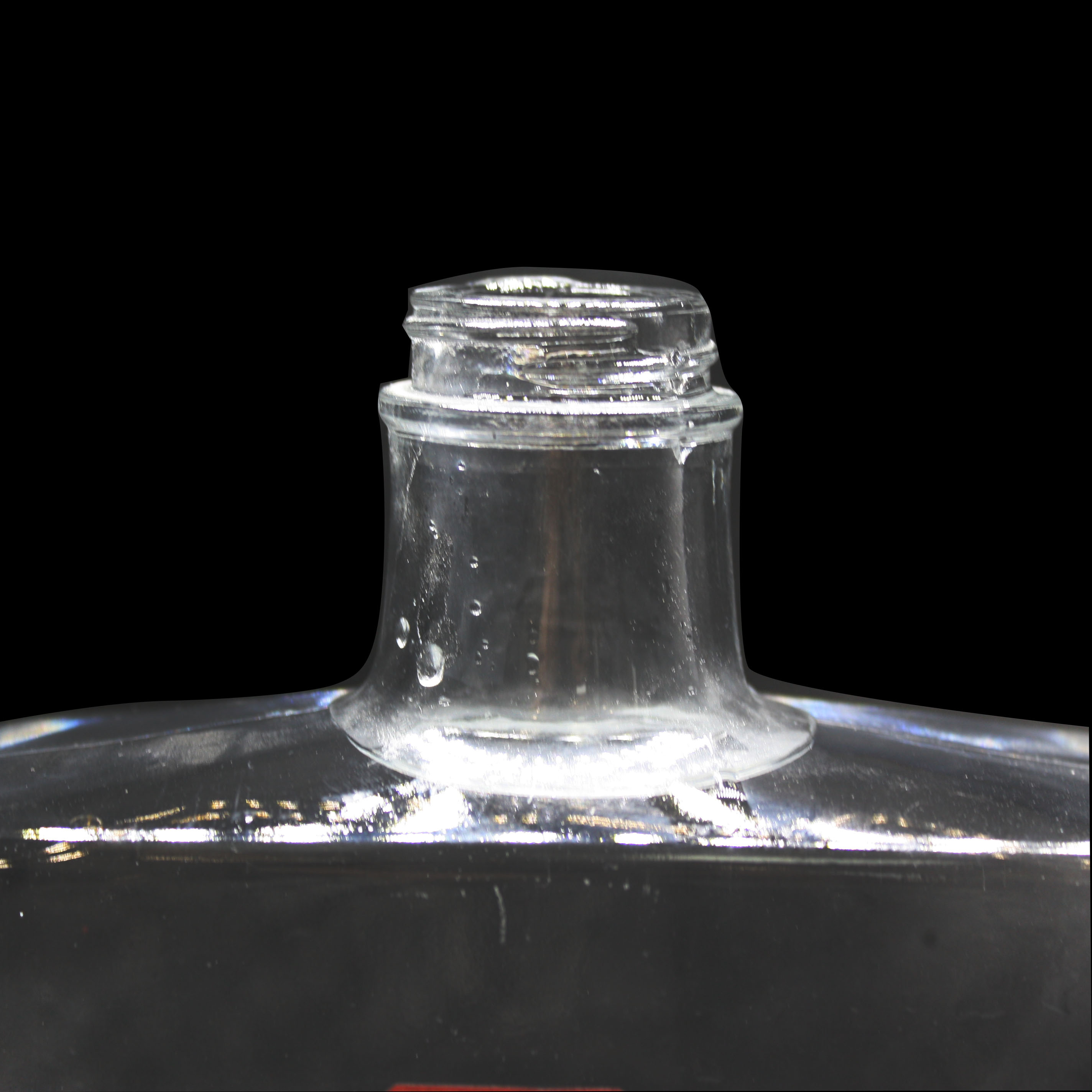 Custom Design Cork 750ml Luxury Crystal 700ml Rum Glass Bottles for Liquor