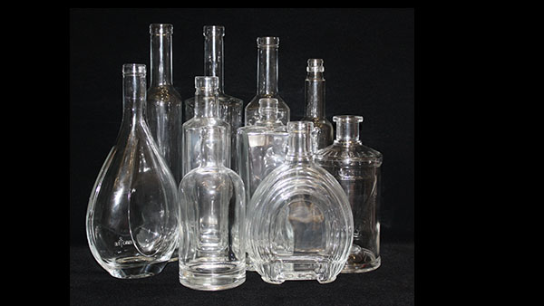 Custom Design Cork 750ml Luxury Crystal 700ml Rum Glass Bottles for Liquor