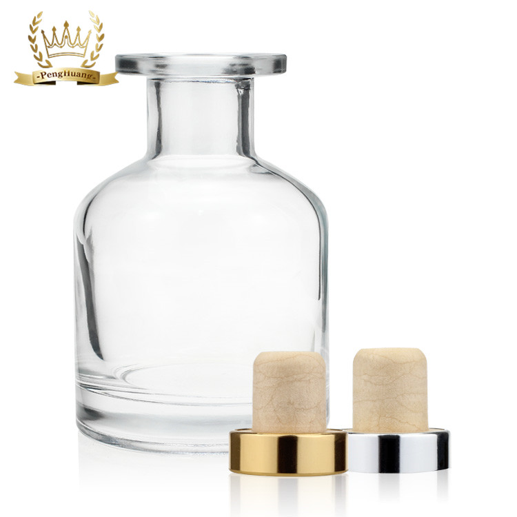 Custom Design Empty Perfume Oil Reed Diffuser Bottle Aroma Glass Clear Black Gradient Personal Care Cork Round 150ml 260ml