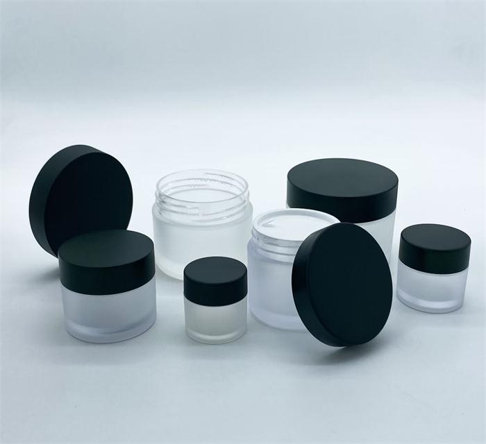 Custom-Designed 0.5oz 1oz 2oz Small Cosmetic Plastic PETG Containers Jars With Plastic Screw Cap