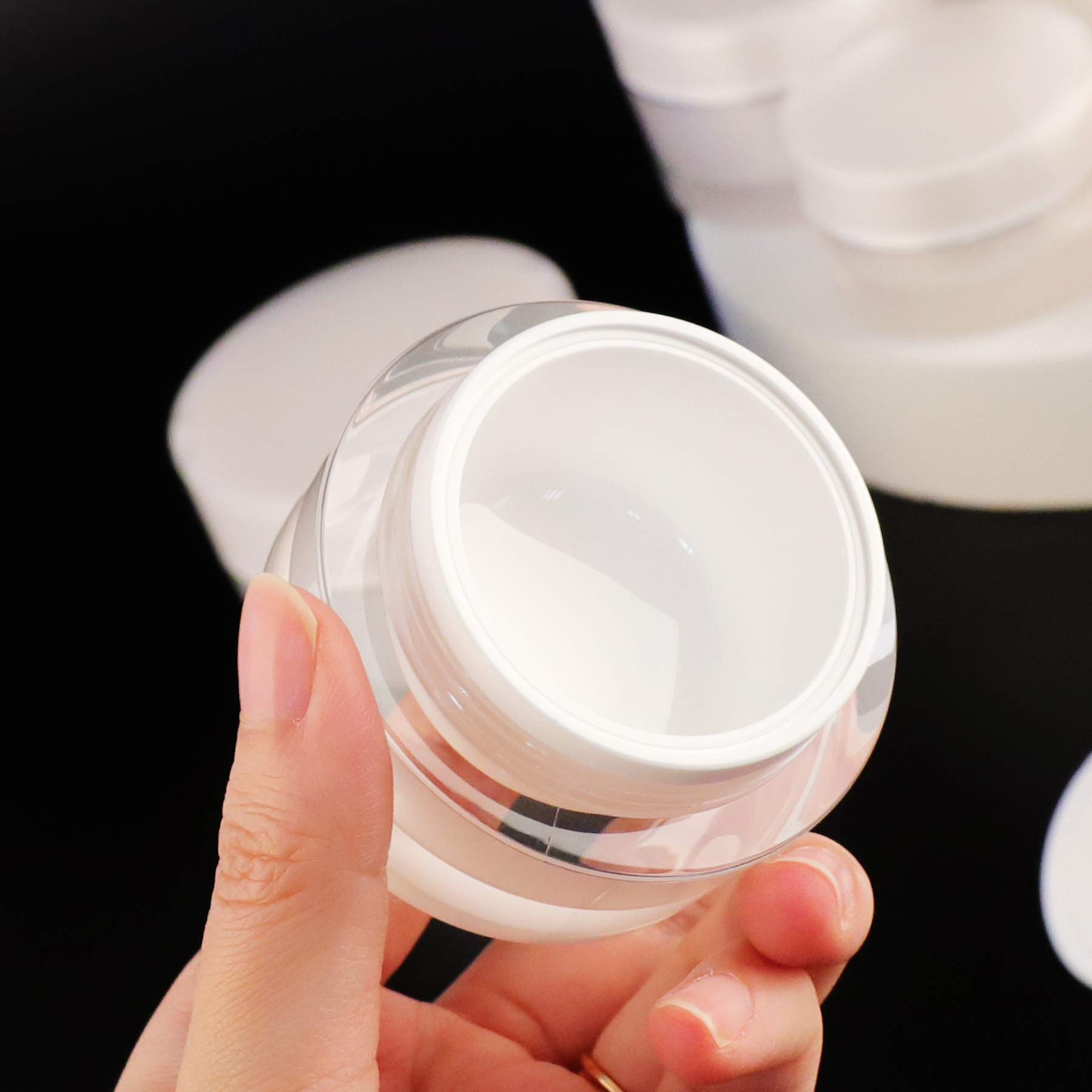 Custom Double War Round Plastic Acrylic Clear Face Cream Jar Gold and White 10g 20g 2oz