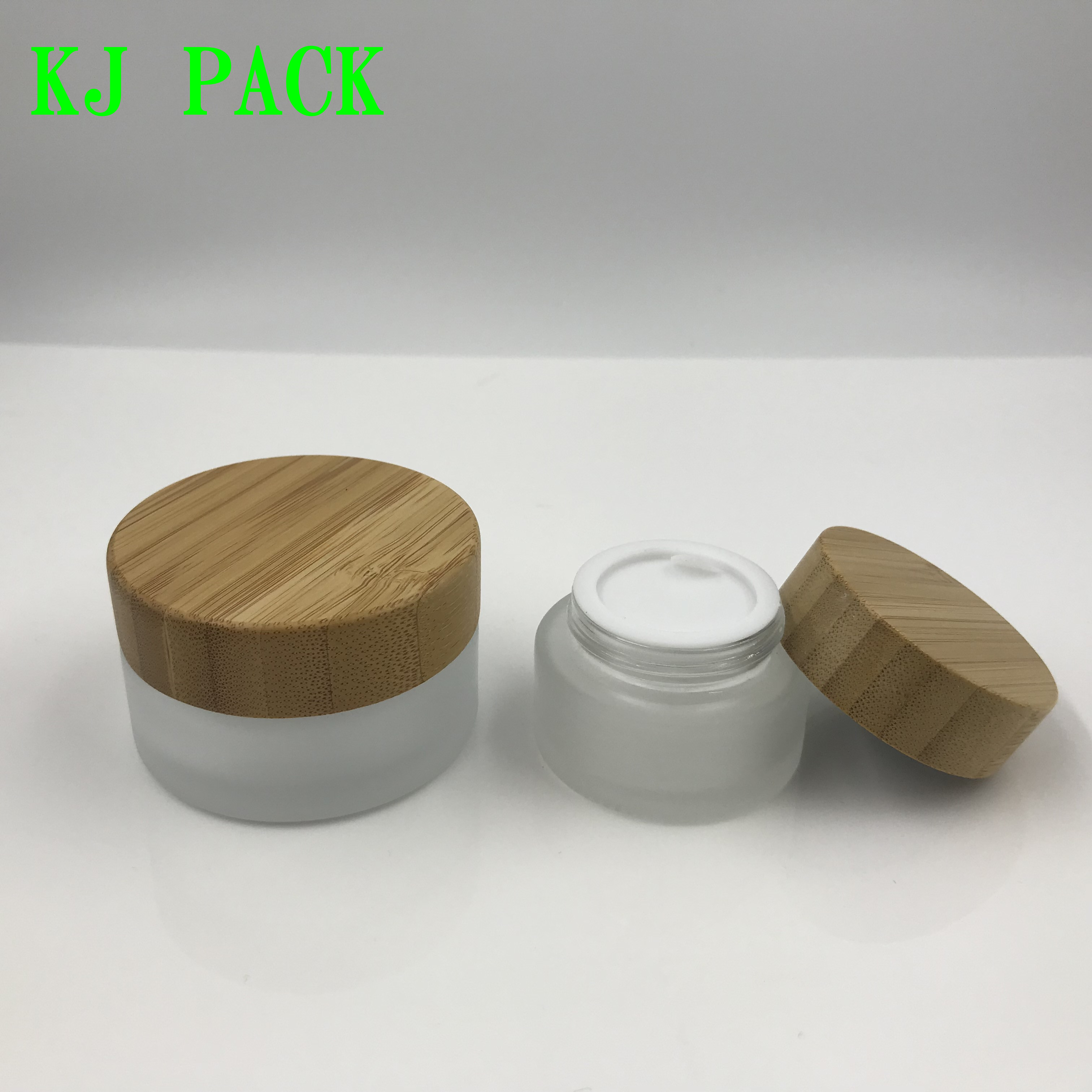 Custom Eco Friendly bamboo Cosmetic cream Glass Jar Container For cosmetic 15g 30g 50g 100G