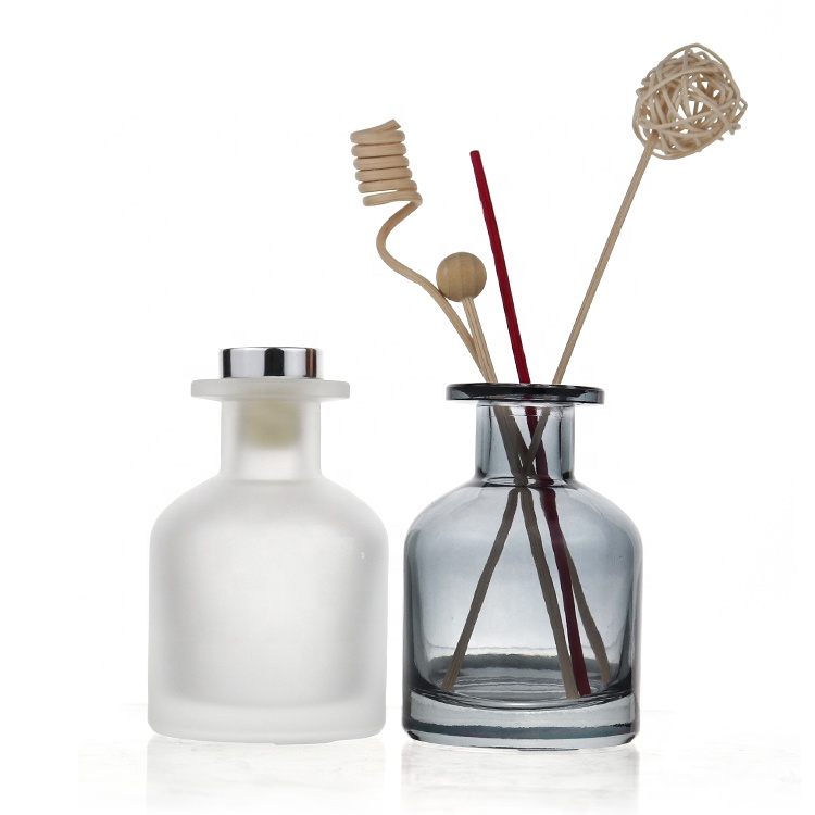 Custom Empty 50ml 100ml 150ml 250ml Frosted Clear Amber Glass Room Decorative Aroma Reed Diffuser Bottles And Jar