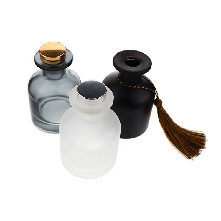 Custom Empty 50ml 100ml 150ml 250ml Frosted Clear Amber Glass Room Decorative Aroma Reed Diffuser Bottles And Jar