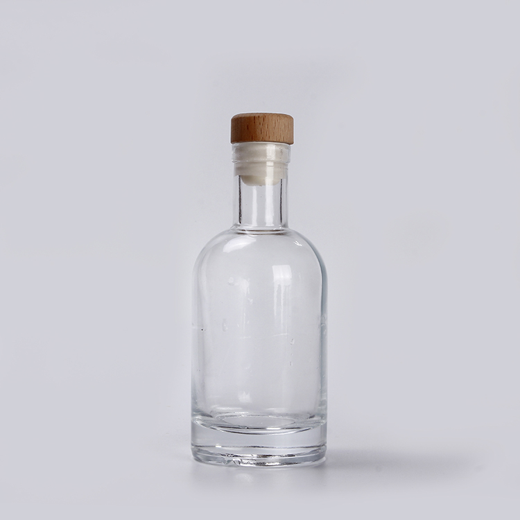 Custom Flint Frosted 200ml 350ml 500ml 750ml 50ml Fancy Glass Gin Bottle With Cork Stopper For Vodka Liquor Spirit