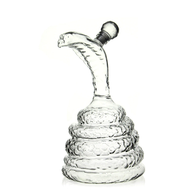 Custom Handmade Animal Snake Shape Glass Decanter Whisky Vodka Wine Glass Bottle