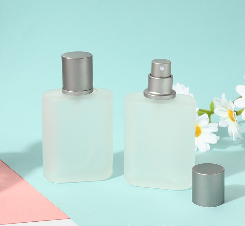 Custom Logo Luxury Mist Spray Matte Frosted Packaging 30ml 50ml Refillable Wholesale Empty Glass Perfume Bottle