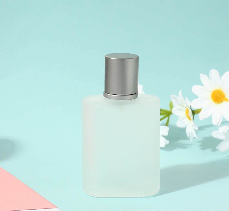 Custom Logo Luxury Mist Spray Matte Frosted Packaging 30ml 50ml Refillable Wholesale Empty Glass Perfume Bottle