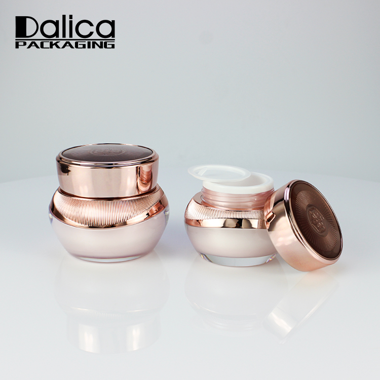 Custom Logo Luxury Popular Double Wall Beauty Plastic Container Jar for Skincare Essential Cream