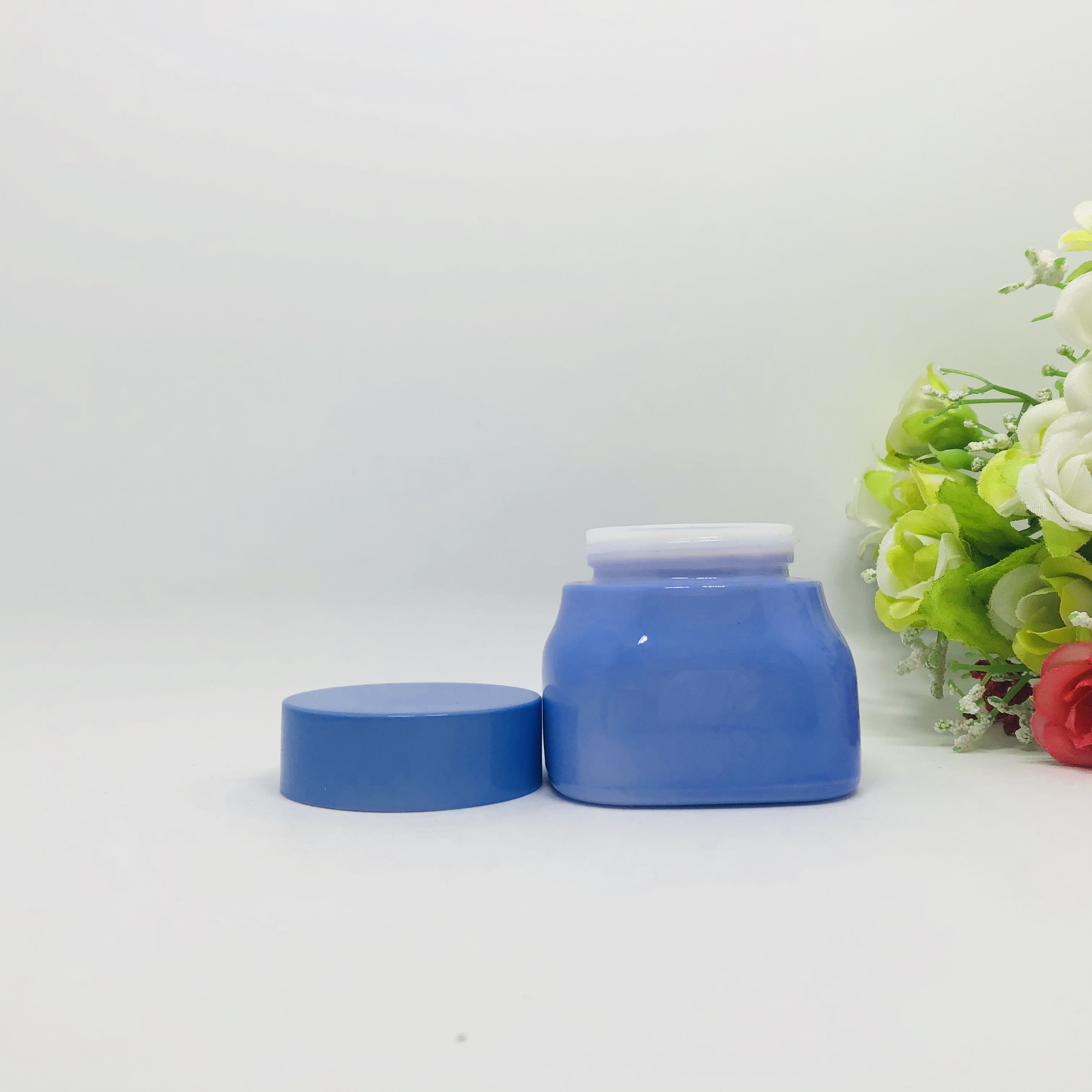 Custom Logo Universal packaging square cosmetic glass jar for face care