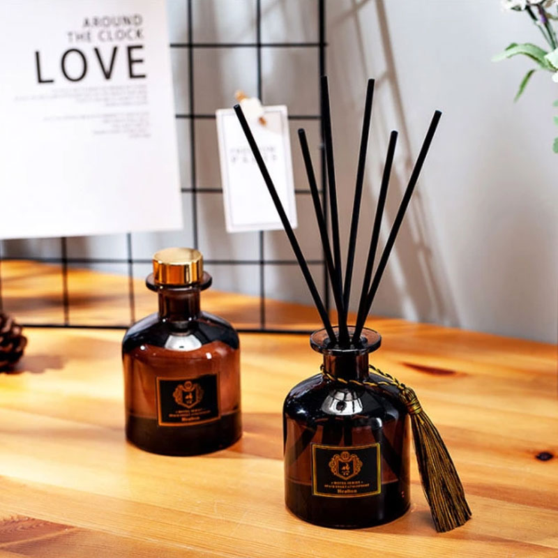 Custom Luxury 100Ml 150Ml 200Ml Essential Oil Aromatherapy Aroma Diffuser Bottle Empty Amber Glass Reed Perfume Diffuser Bottle