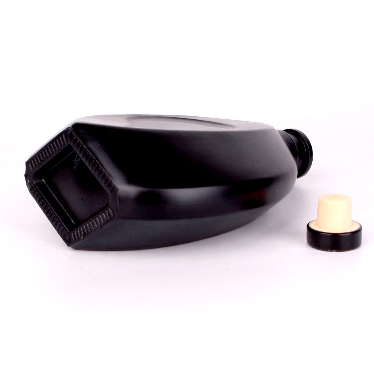 Custom Luxury 500ml empty flat matte black gin whiskey liquor glass bottle with stopper
