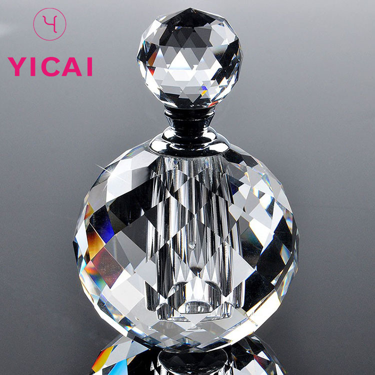 Custom Made 10ml Transparent Prism Round Luxury Empty Glass Perfume Bottle