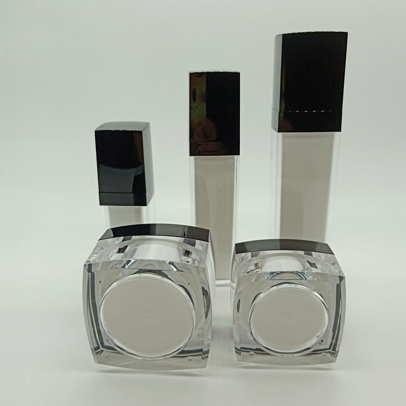 Custom Recycled Luxury Acrylic Cosmetic Jar for Cream sample