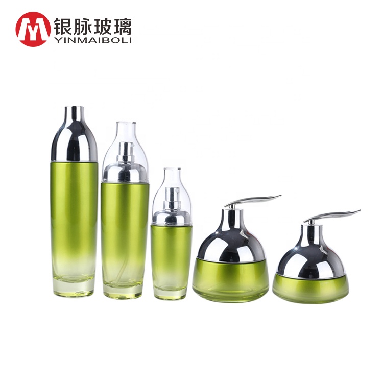 Custom Spraying Green Glass Lotion Bottles Glass Cream Jars Cosmetic packaging Container Set