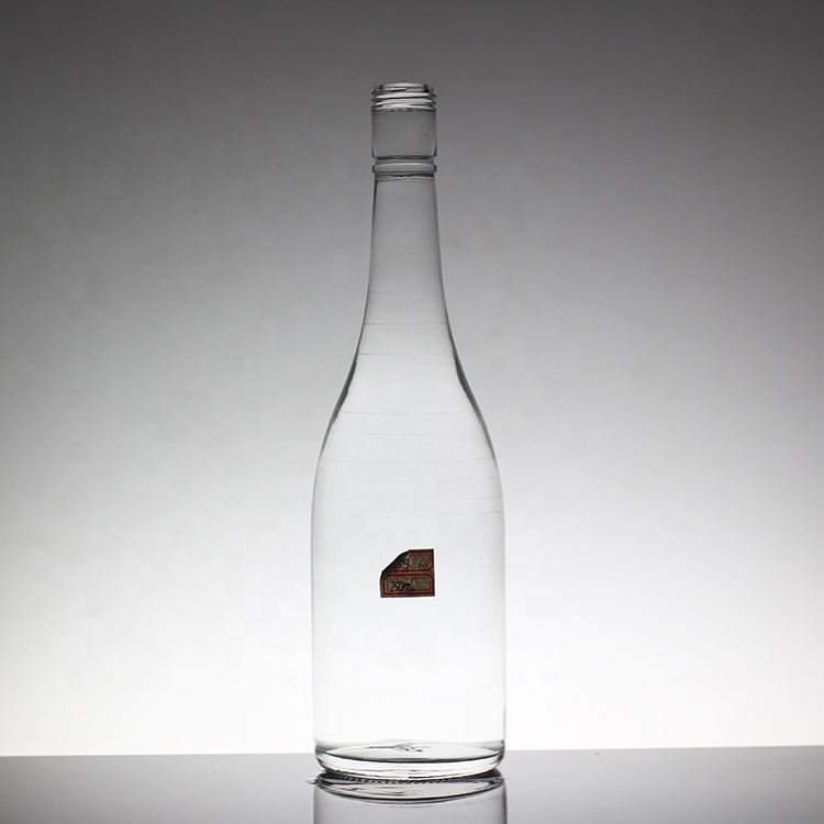Custom Wholesale 700ml 350ml Mineral Water Glass Bottle Beverage Transparent Glass Bottle