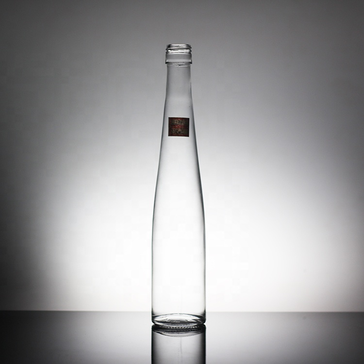 Custom Wholesale 700ml 350ml Mineral Water Glass Bottle Beverage Transparent Glass Bottle